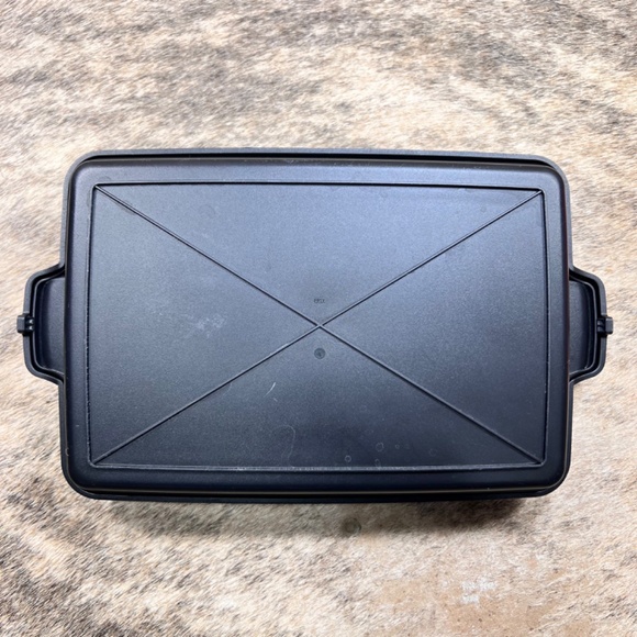 Pampered Chef Shallow Micro-Cooker - Picture 2 of 4